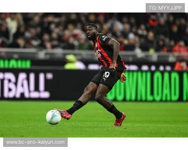 AC米兰1-0胜罗马(迈尼昂最高分,福法纳最低分),ac米兰对罗马的比赛结果